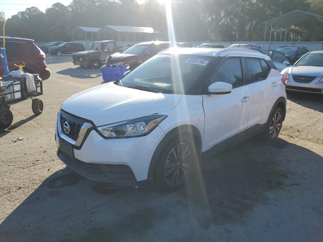 NISSAN KICKS 2020