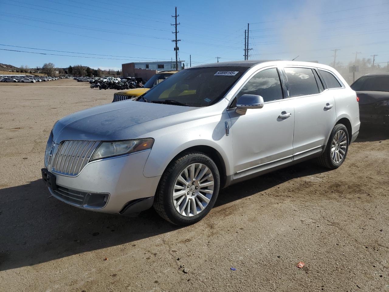 LINCOLN MKT 2010