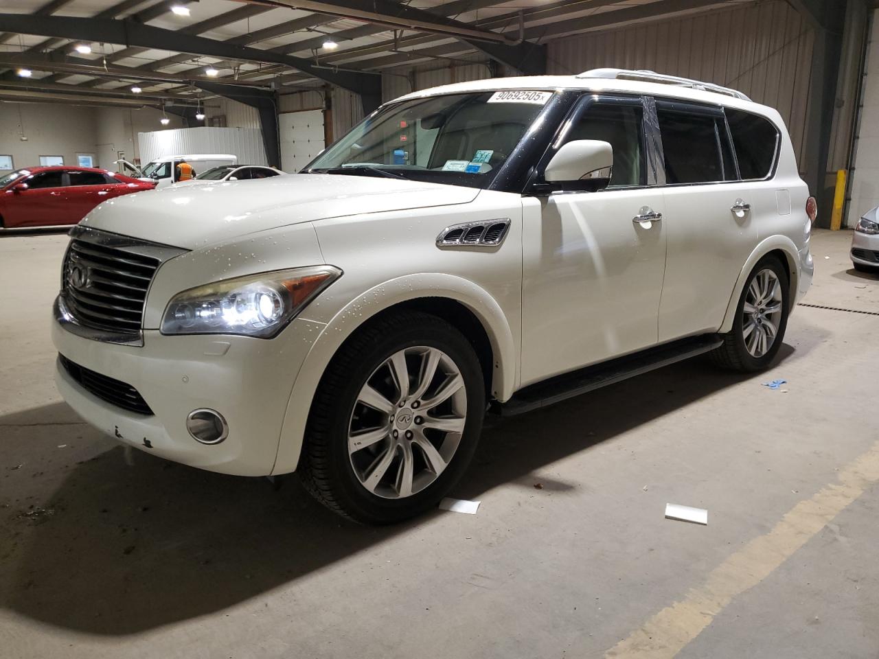 INFINITI QX56 2011