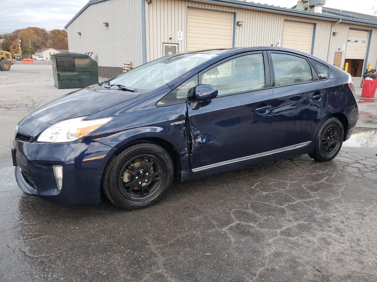 TOYOTA PRIUS 2014