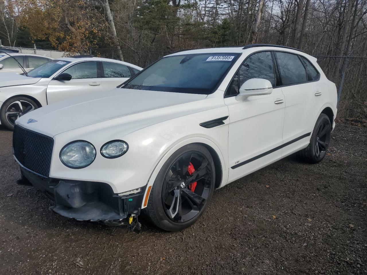 BENTLEY BENTAYGA 2021