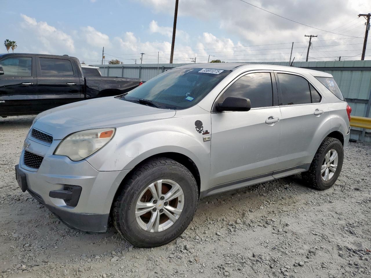 CHEVROLET EQUINOX LS 2013