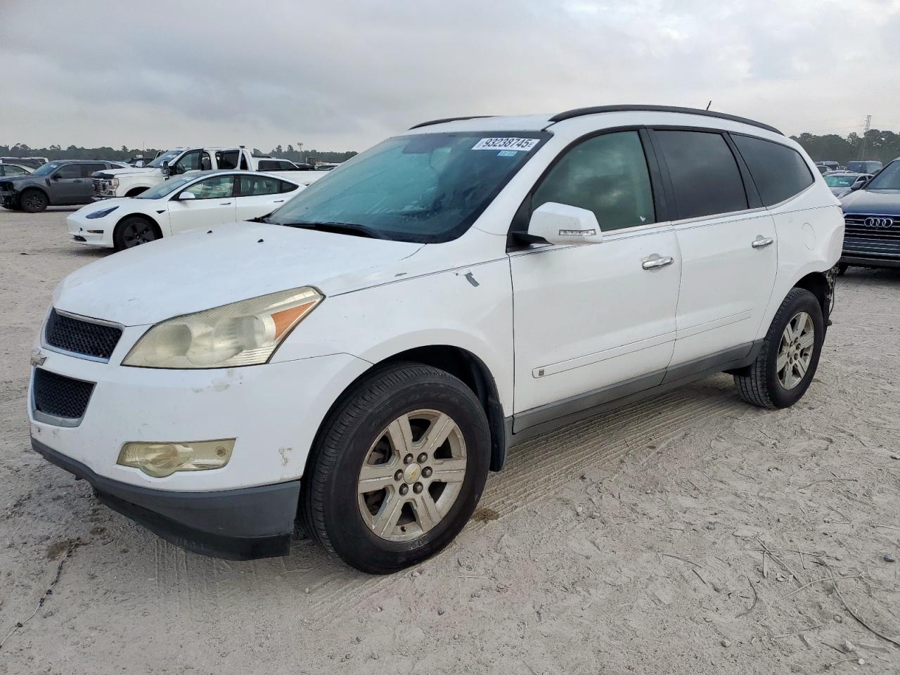 CHEVROLET TRAVERSE 2010