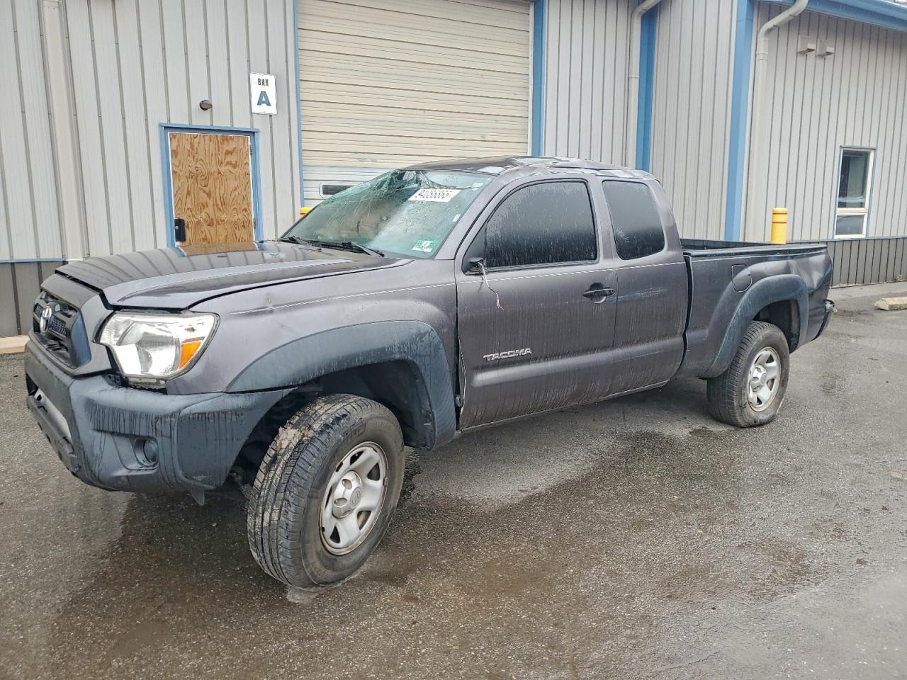 TOYOTA TACOMA ACC 2014