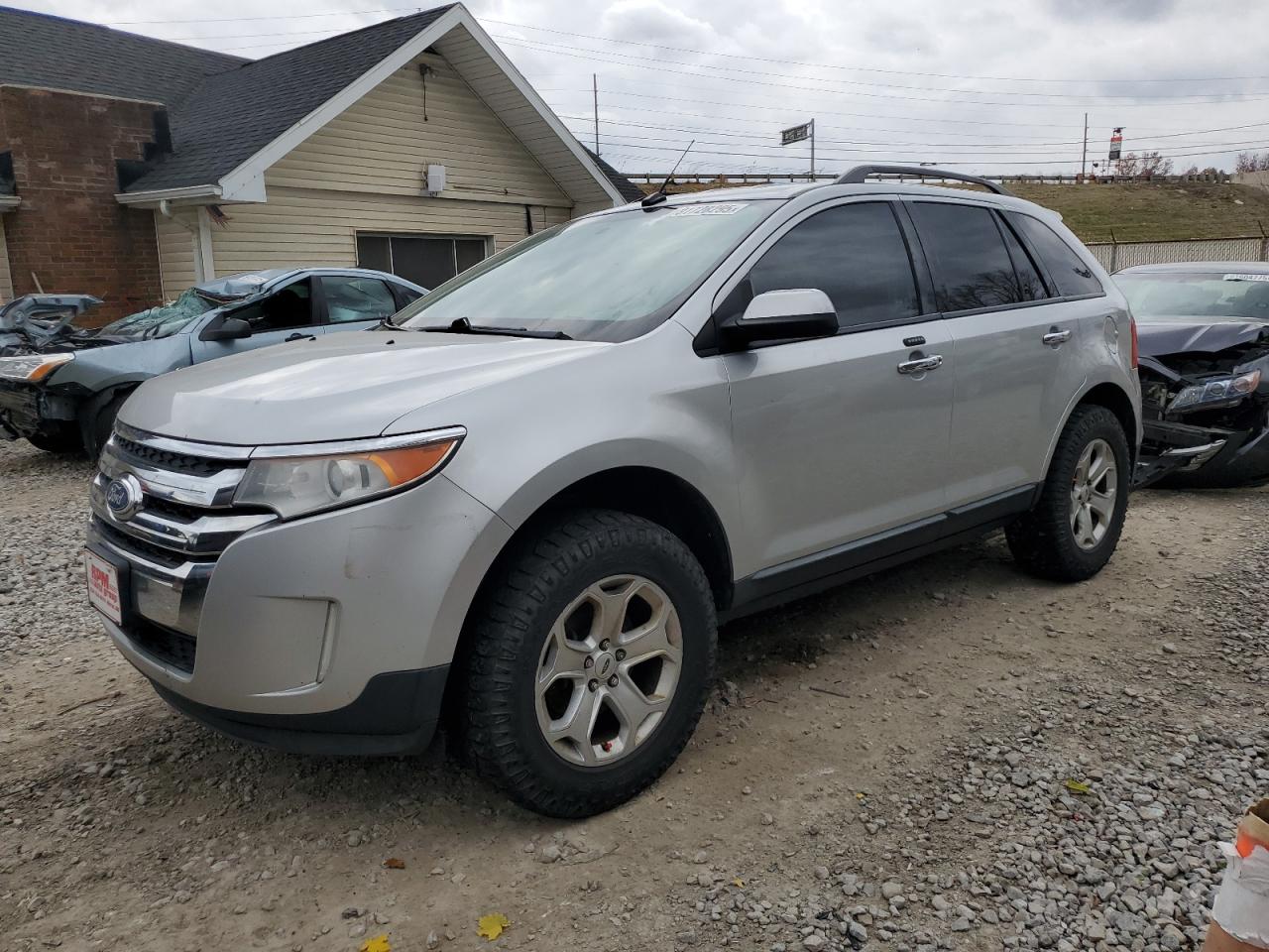 FORD EDGE SEL 2011
