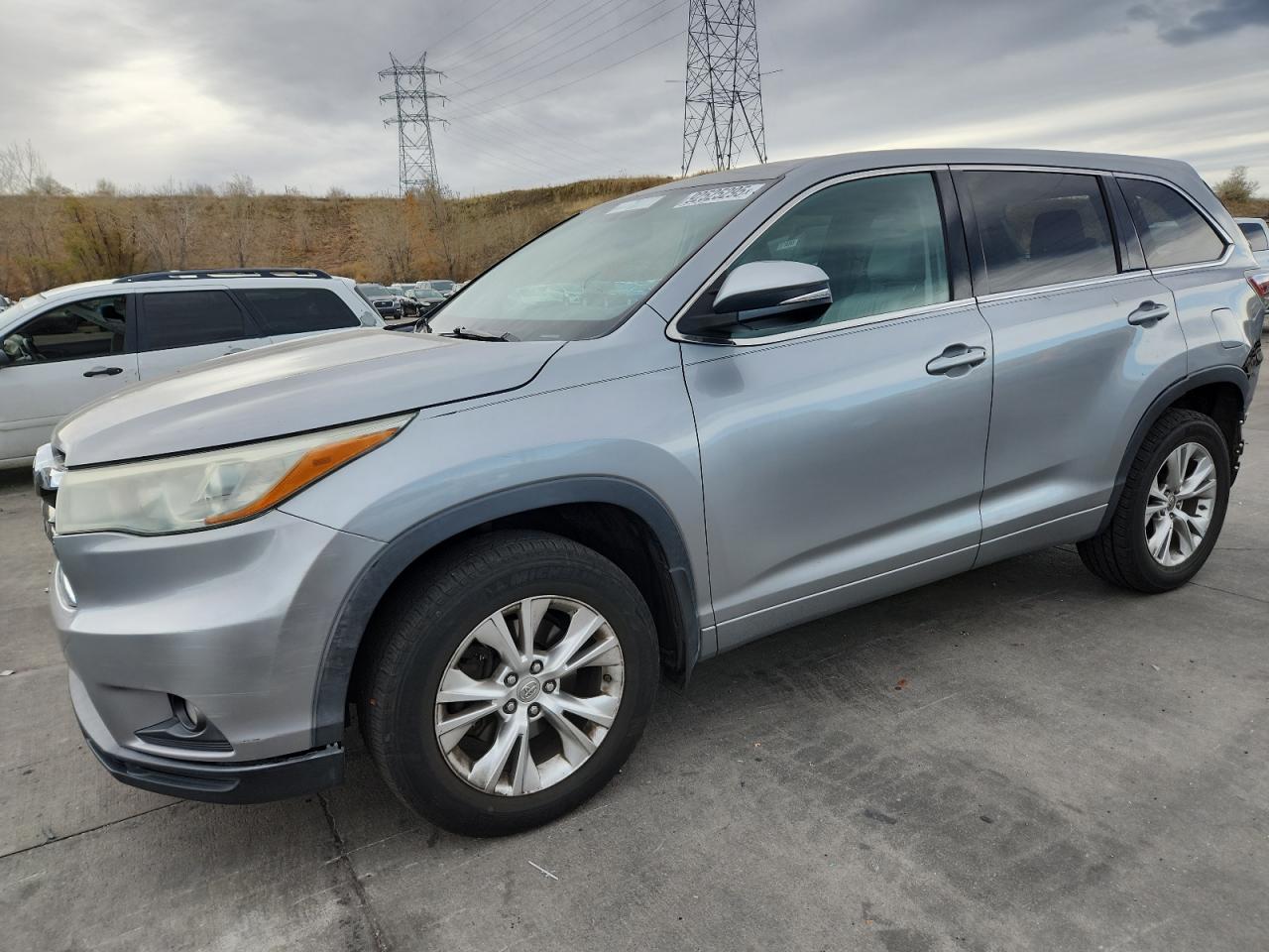 TOYOTA HIGHLANDER 2015