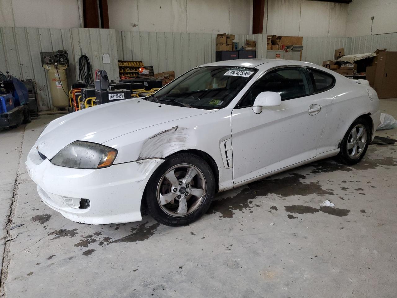 HYUNDAI TIBURON 2005