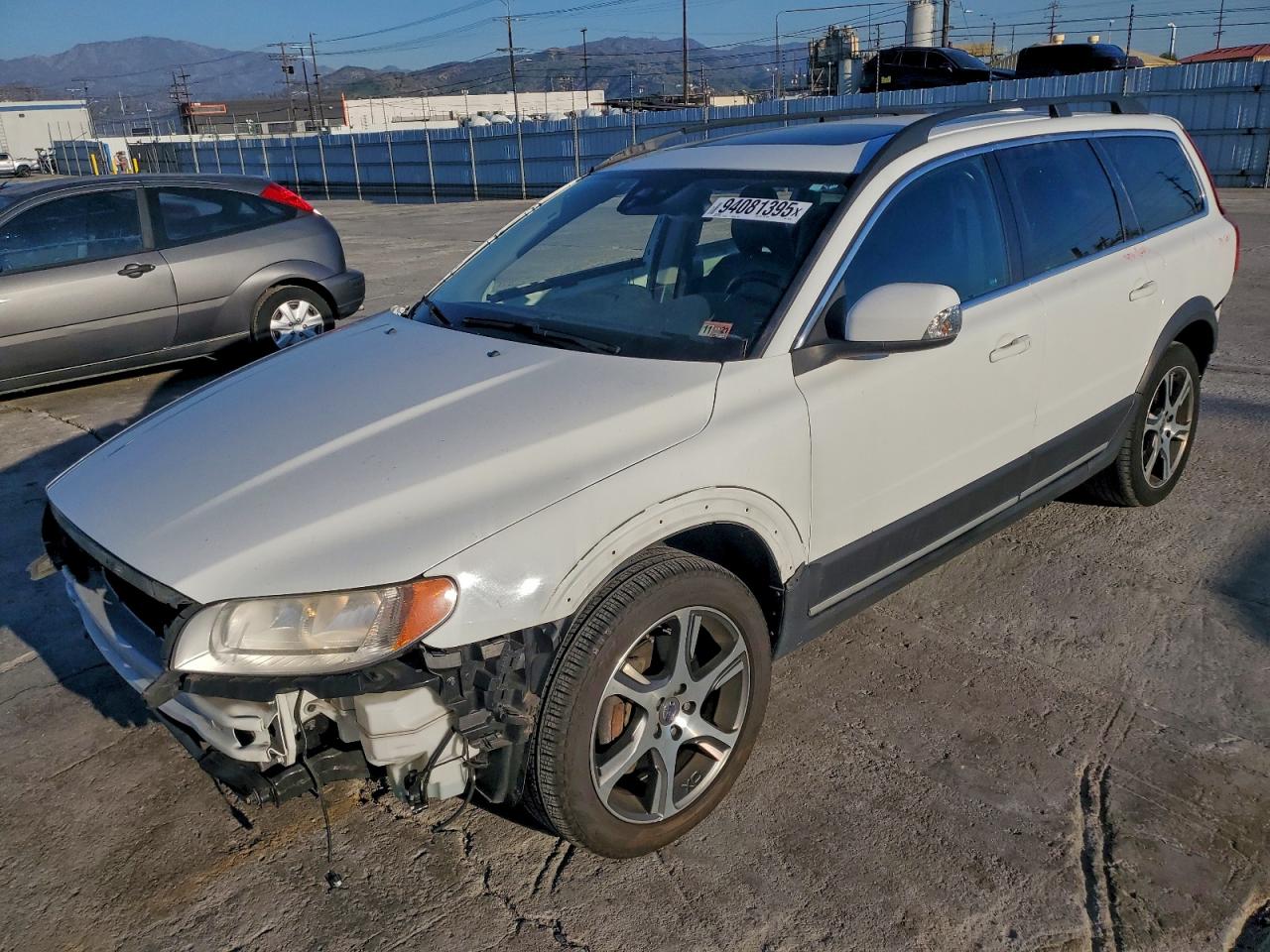 VOLVO XC70 T6 2012