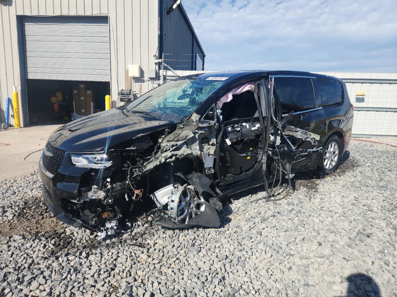CHRYSLER PACIFICA S 2026