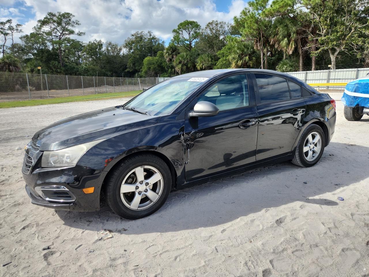 CHEVROLET CRUZE LS 2015