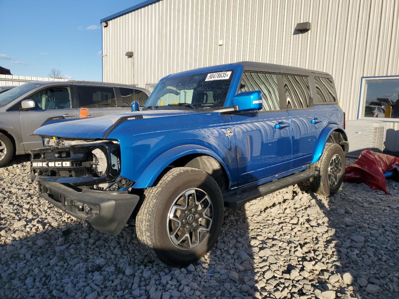 FORD BRONCO OUT 2024