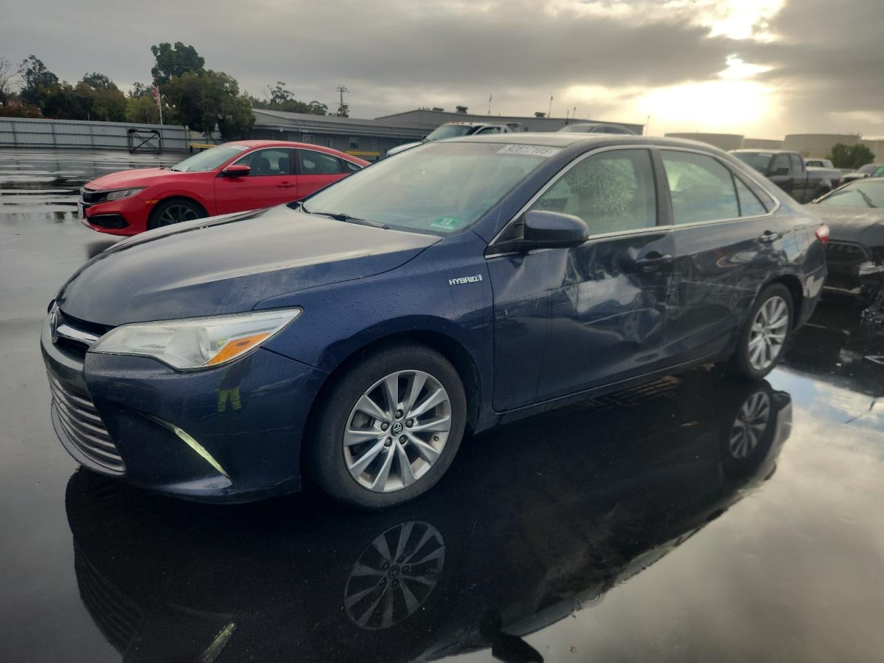 TOYOTA CAMRY 2015