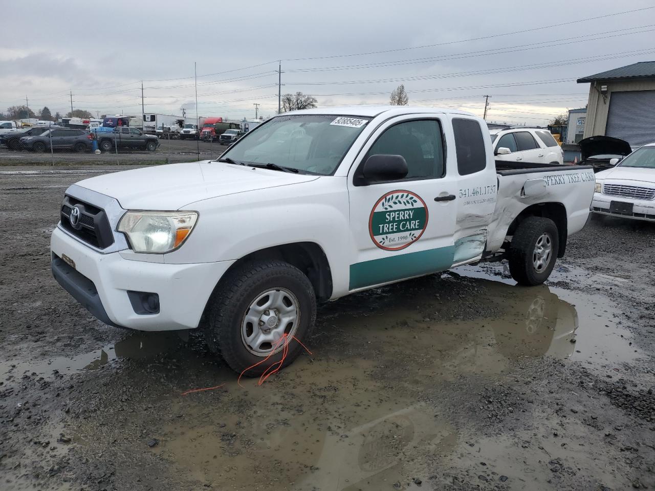 TOYOTA TACOMA ACC 2013