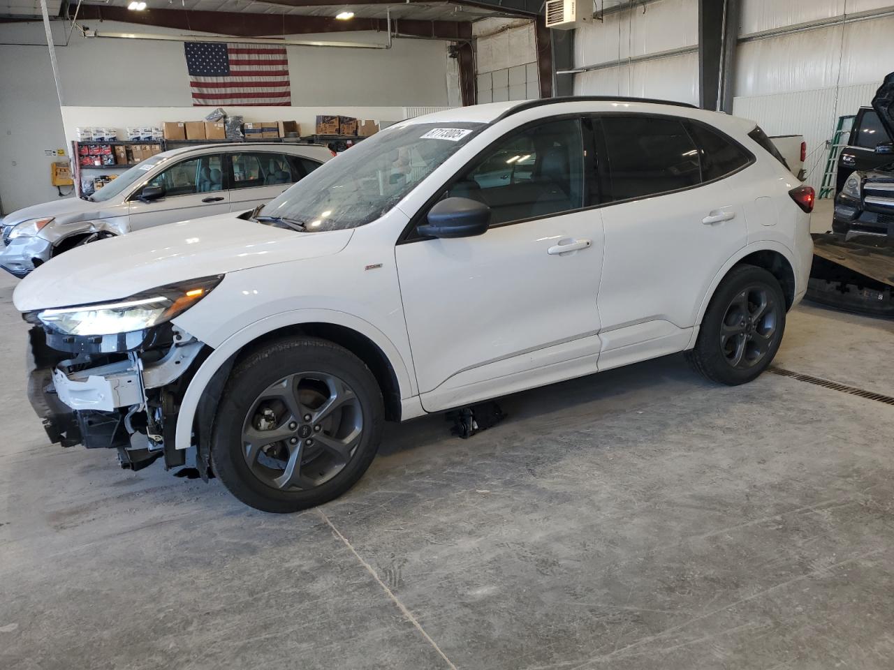 FORD ESCAPE 2023