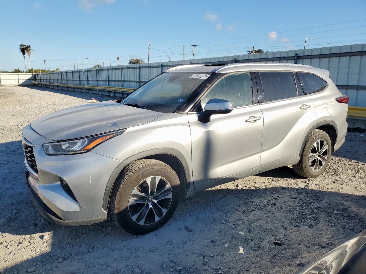 TOYOTA HIGHLANDER 2020