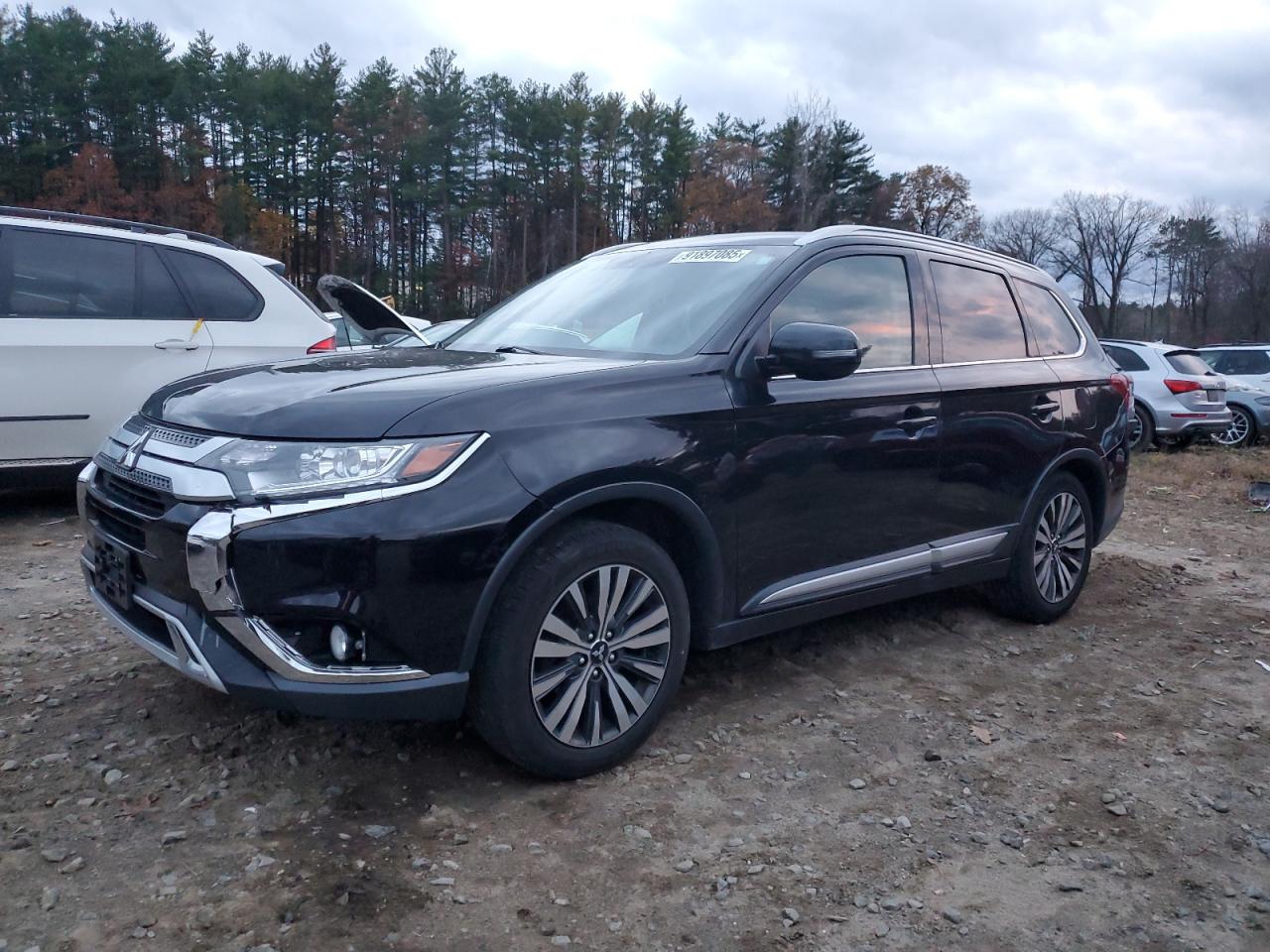MITSUBISHI OUTLANDER 2019