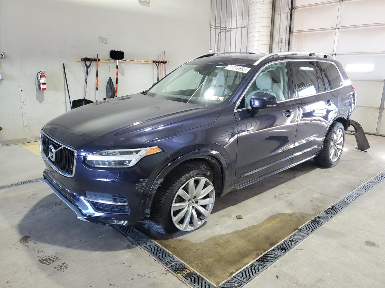 VOLVO XC90 T6 2016