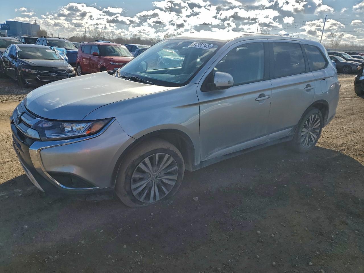 MITSUBISHI OUTLANDER 2020