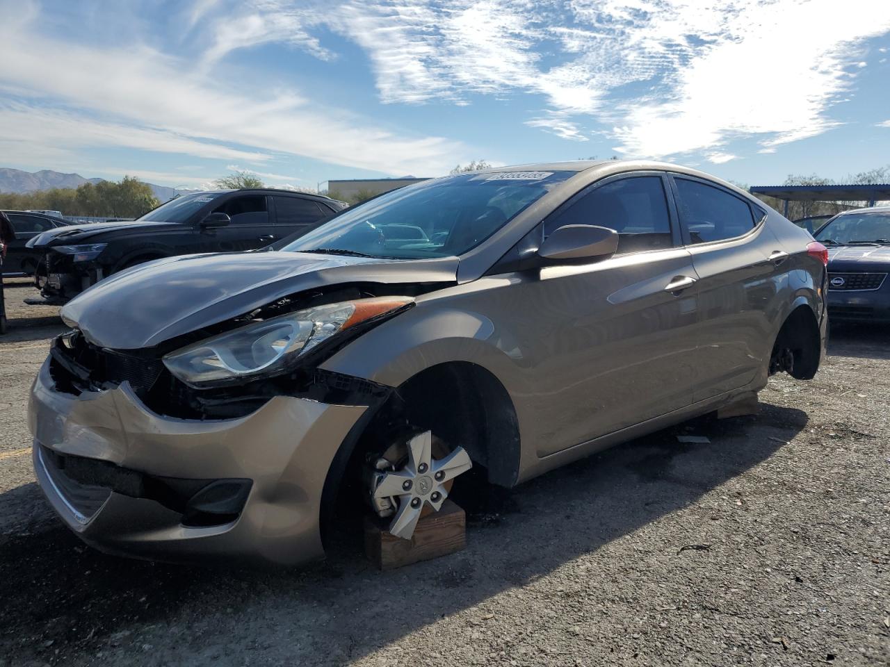 HYUNDAI ELANTRA GL 2013