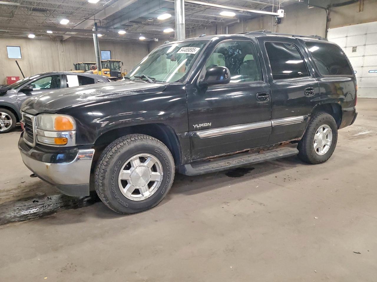 GMC YUKON 2004