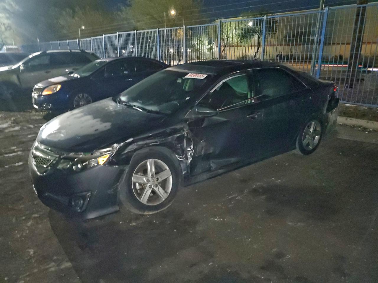 TOYOTA CAMRY BASE 2012