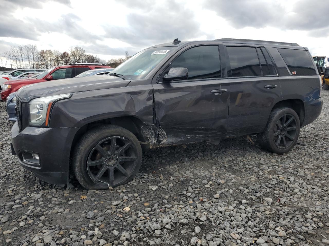 GMC YUKON SLE 2015