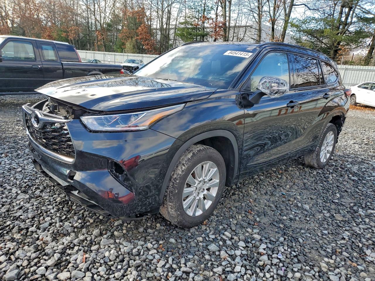 TOYOTA HIGHLANDER 2021