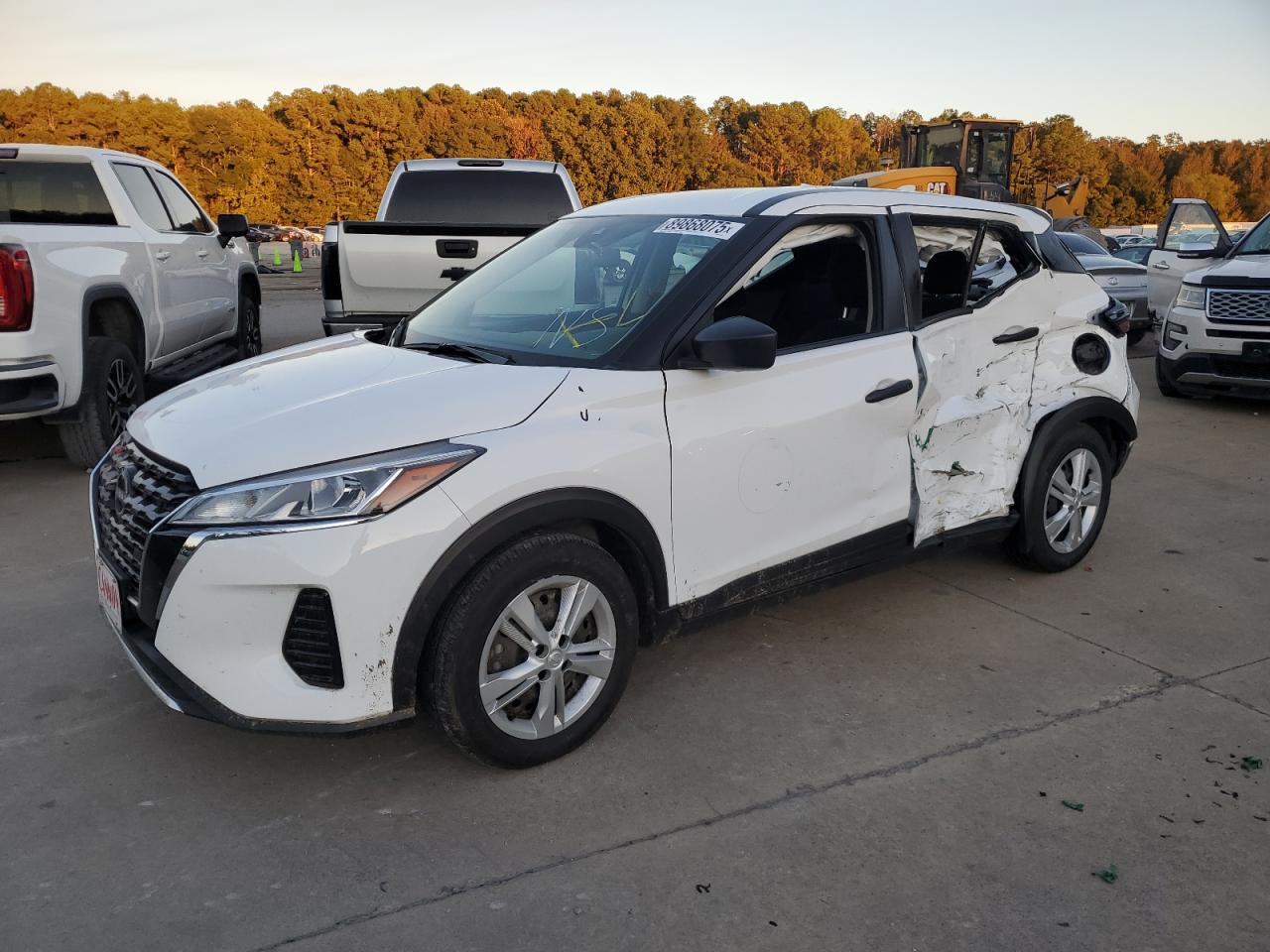 NISSAN KICKS 2024
