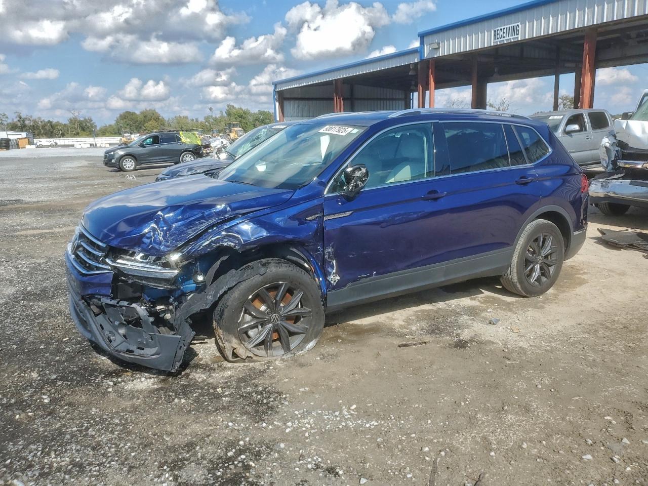 VOLKSWAGEN TIGUAN 2024