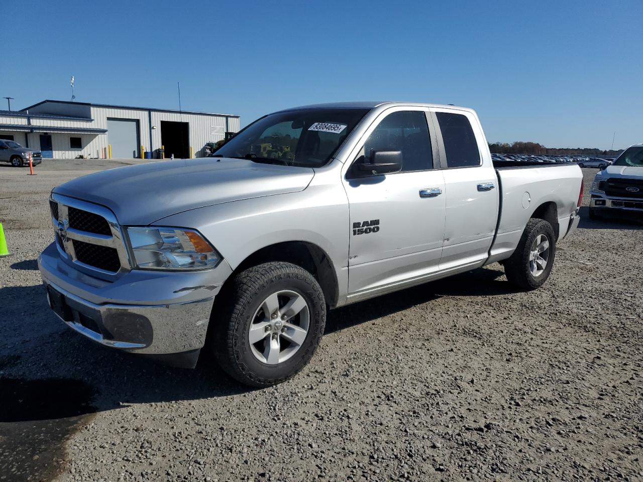 RAM 1500 SLT 2017