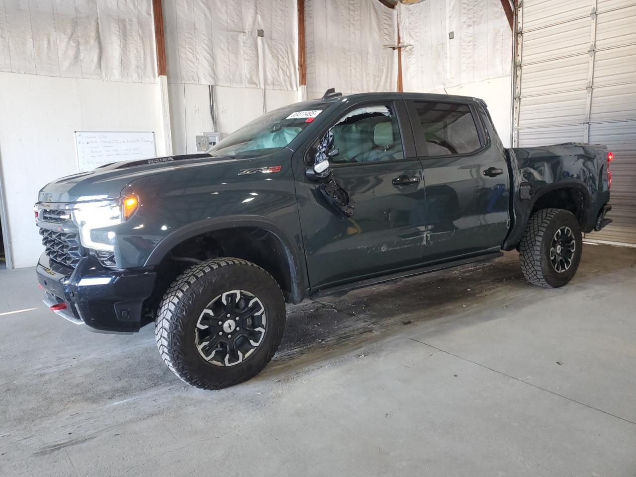 CHEVROLET SILVERADO 2025