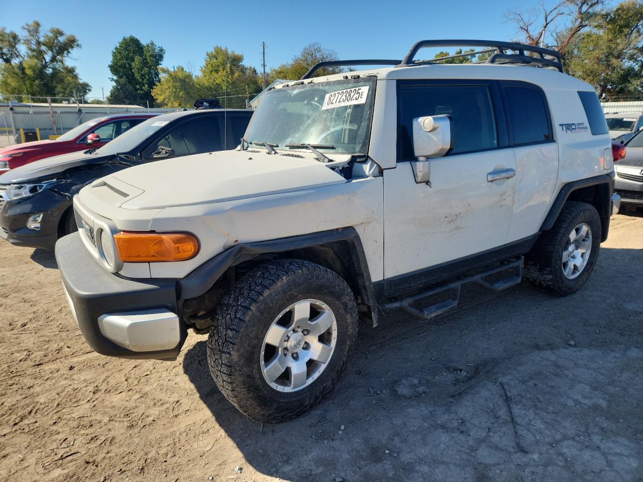 TOYOTA FJ CRUISER 2010
