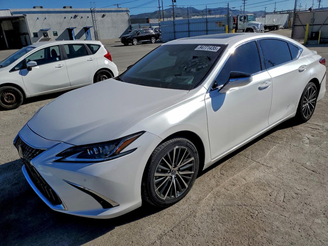 LEXUS ES 2024