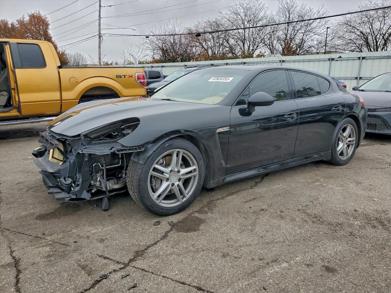 PORSCHE PANAMERA 2 2011