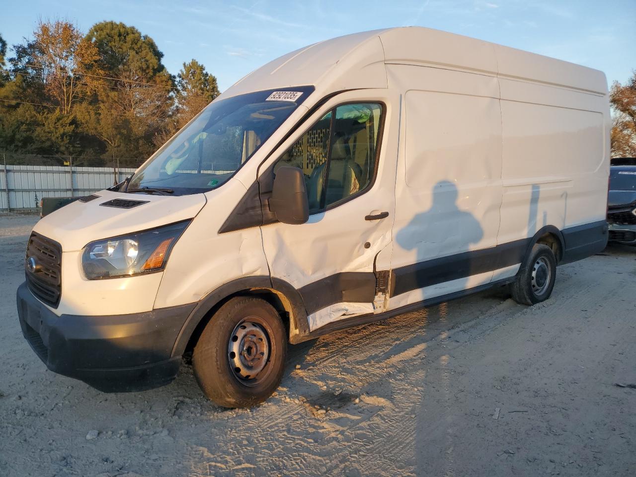 FORD TRANSIT T- 2019