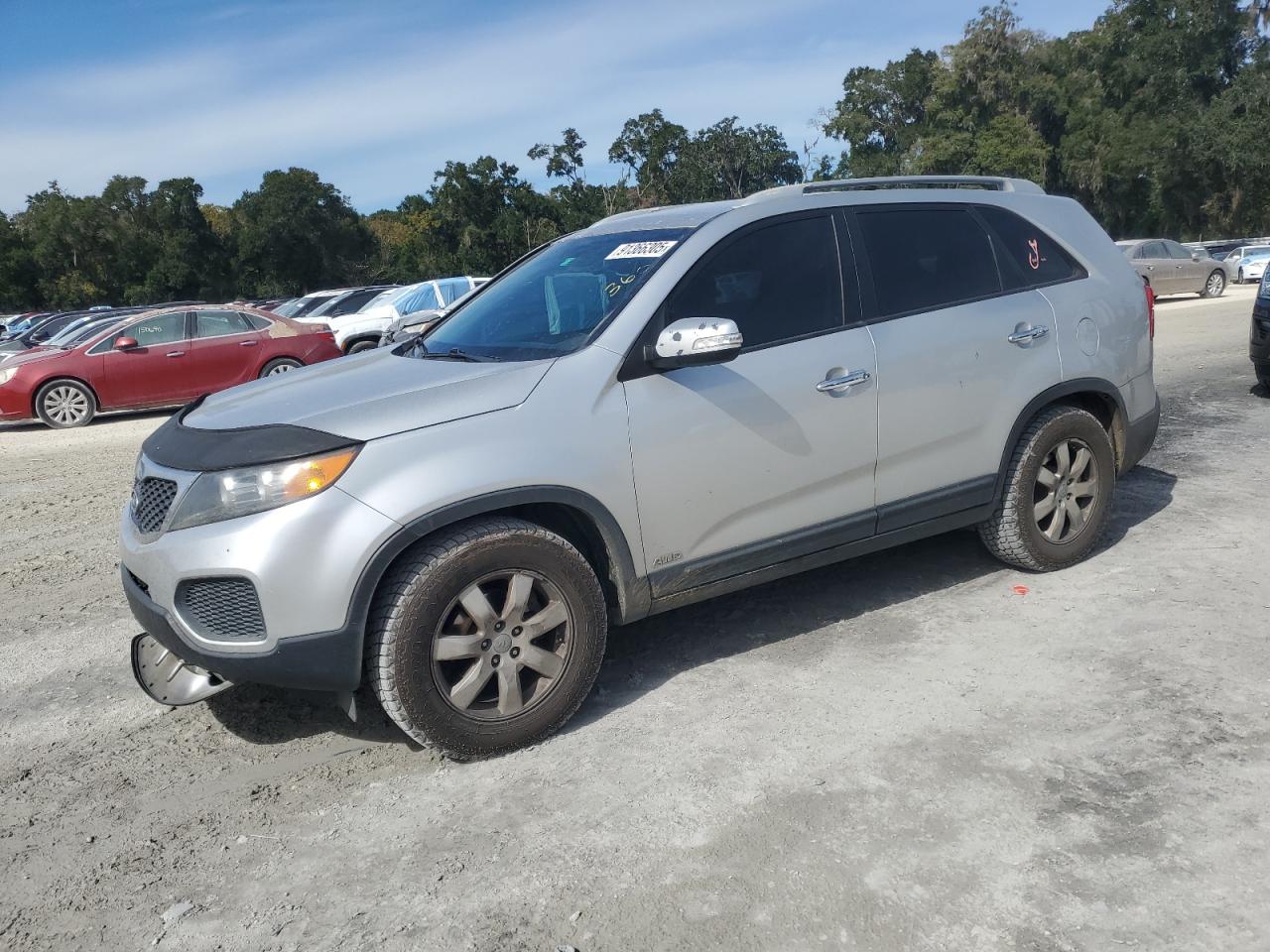 KIA SORENTO LX 2013