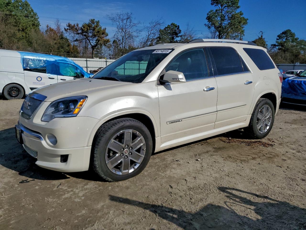 GMC ACADIA DEN 2011