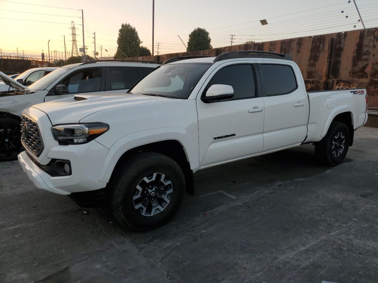 TOYOTA TACOMA DOU 2022