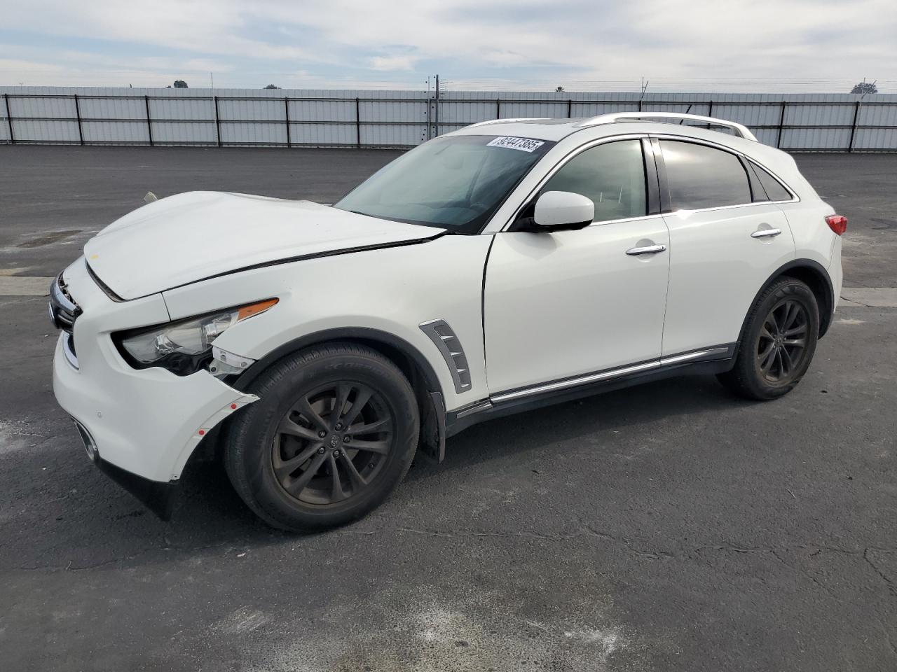 INFINITI FX35 2012