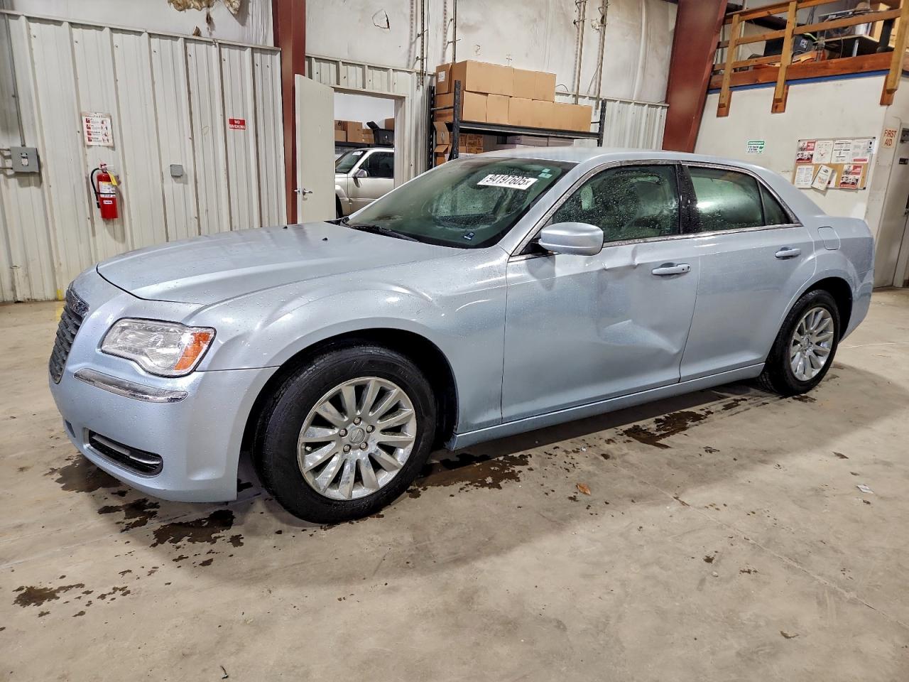 CHRYSLER 300 2013