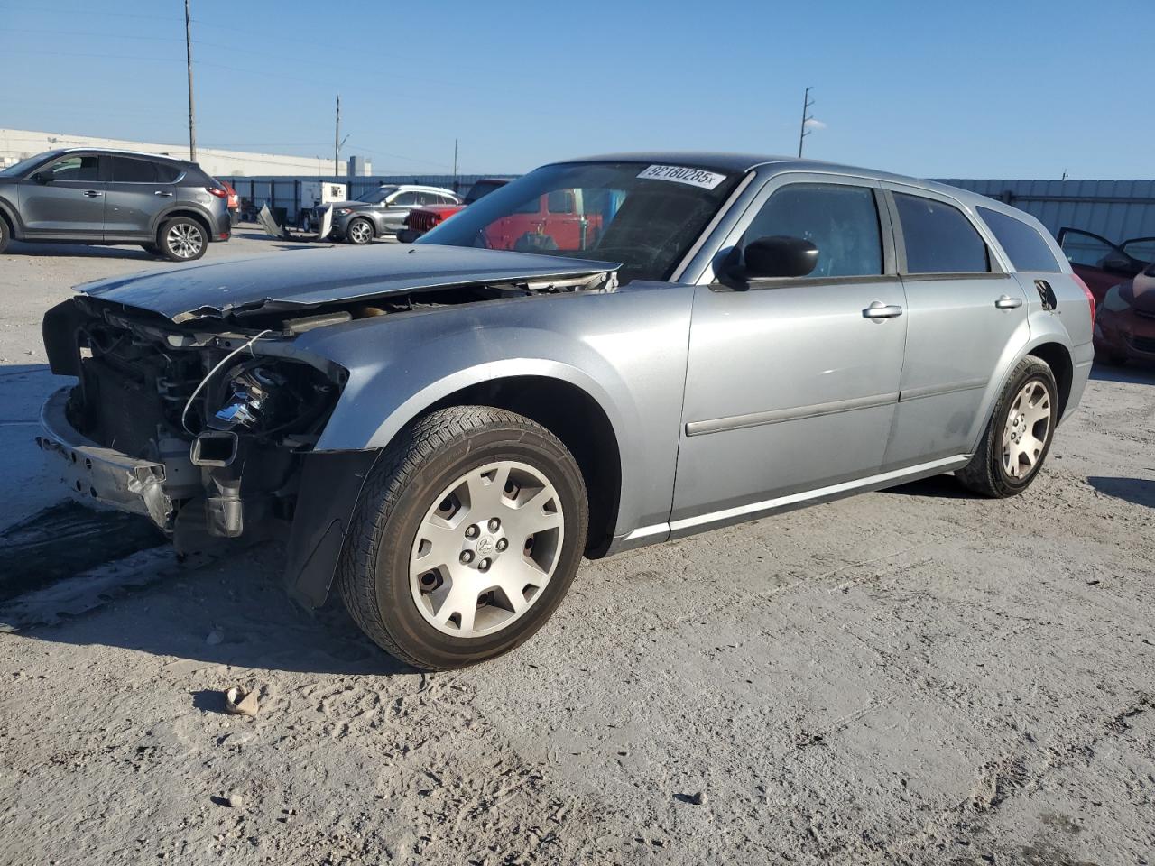 DODGE MAGNUM SE 2006