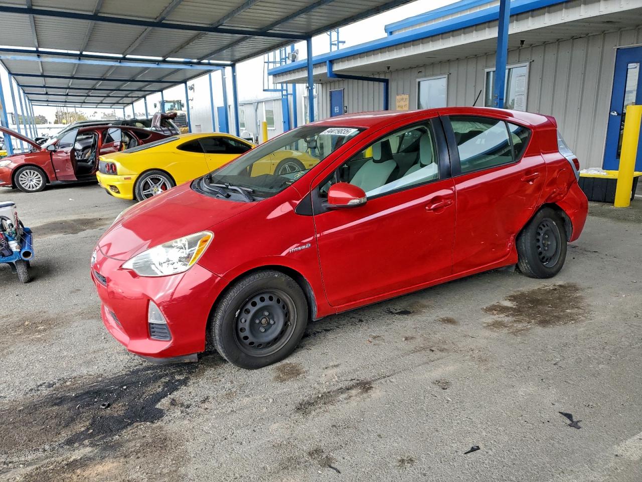 TOYOTA PRIUS C 2014
