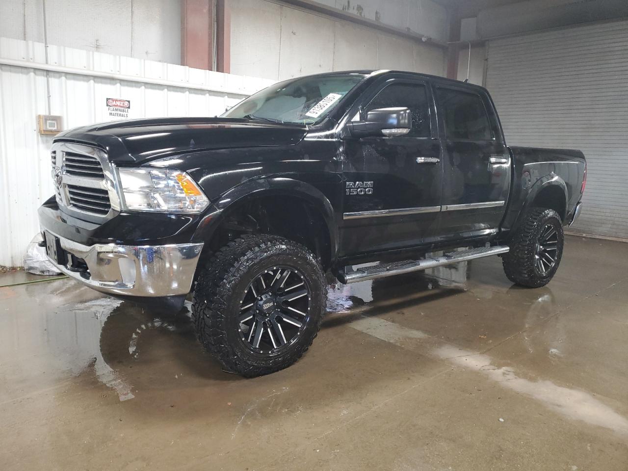 RAM 1500 SLT 2014