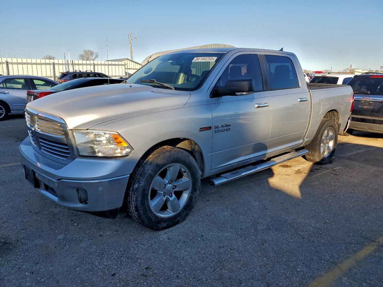 RAM 1500 SLT 2015
