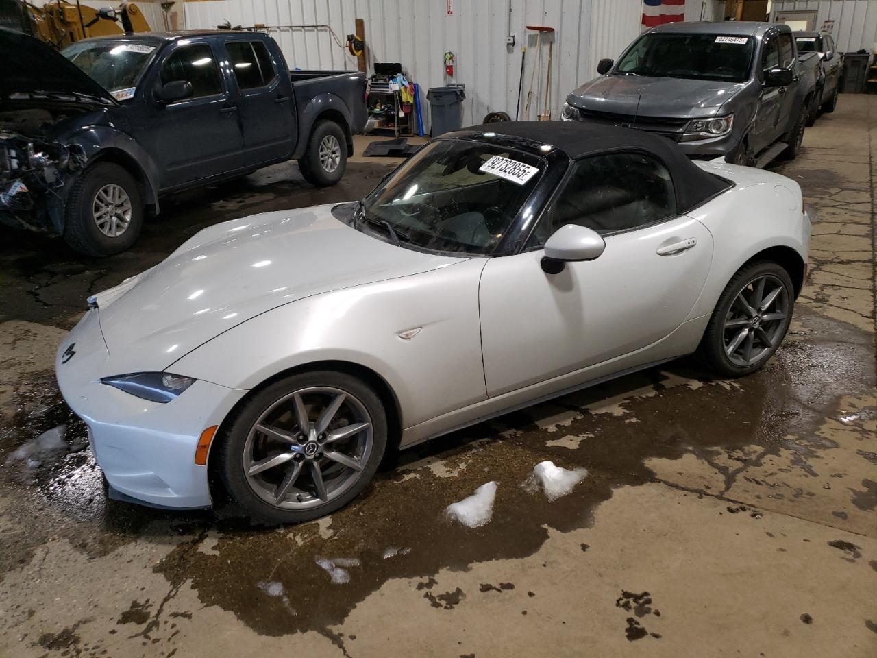 MAZDA MX-5 MIATA 2016