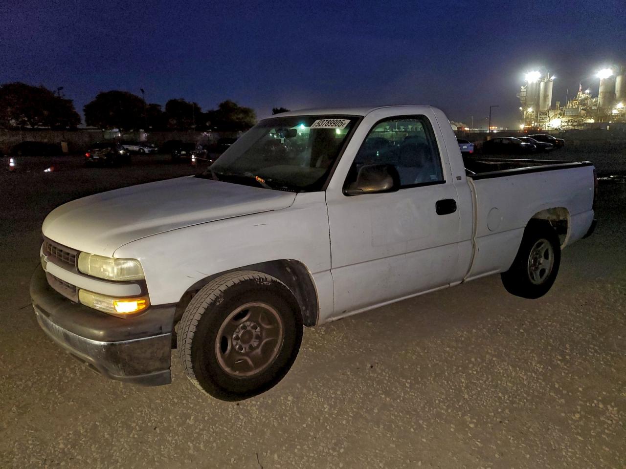 CHEVROLET SILVERADO 2001