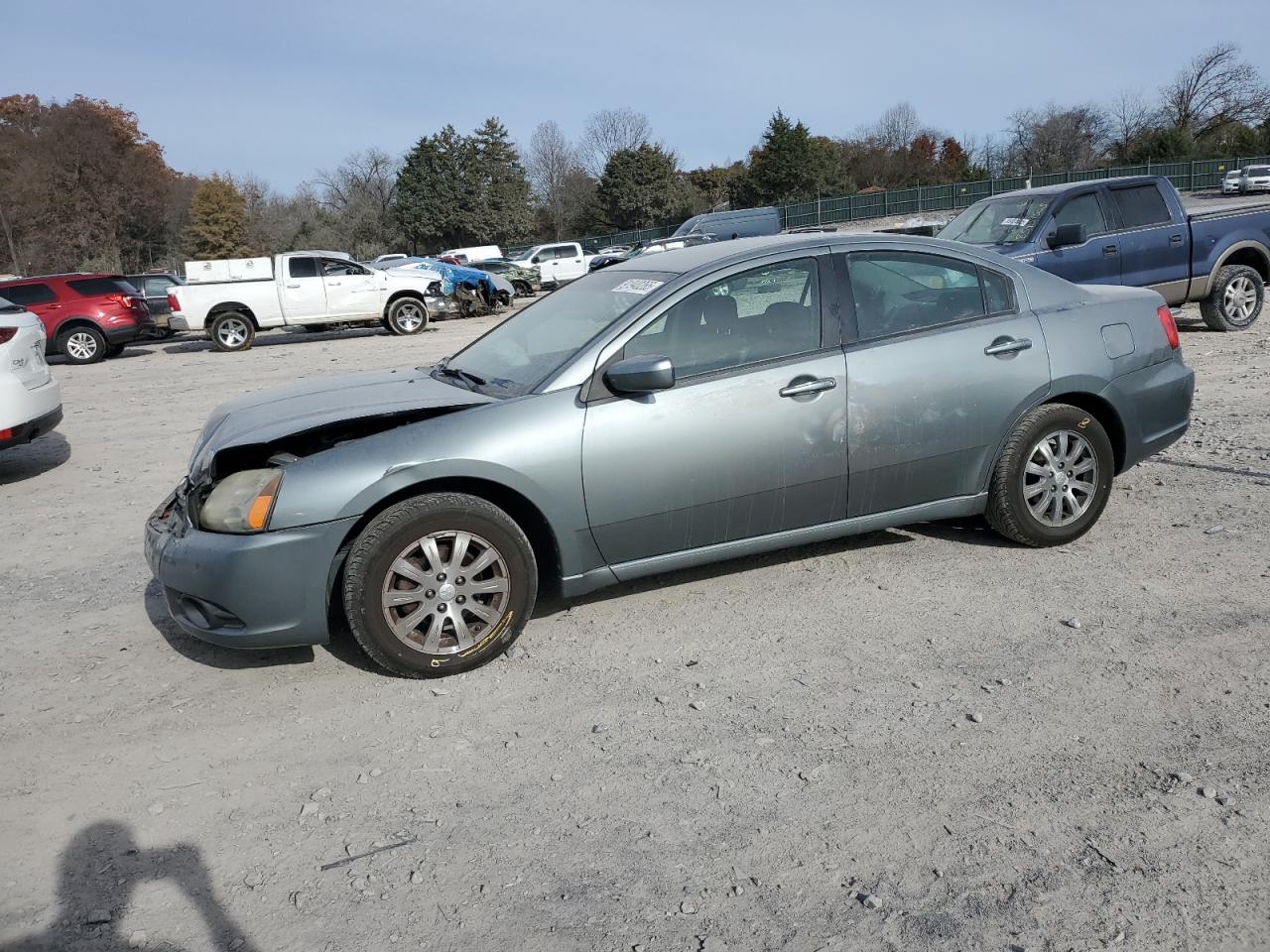 MITSUBISHI GALANT 2009