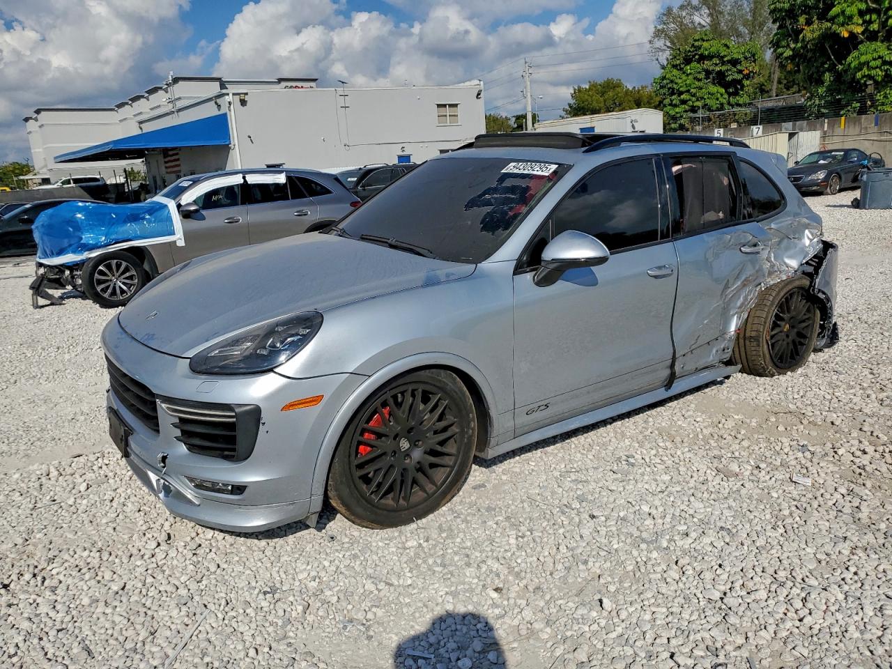 PORSCHE CAYENNE 2017