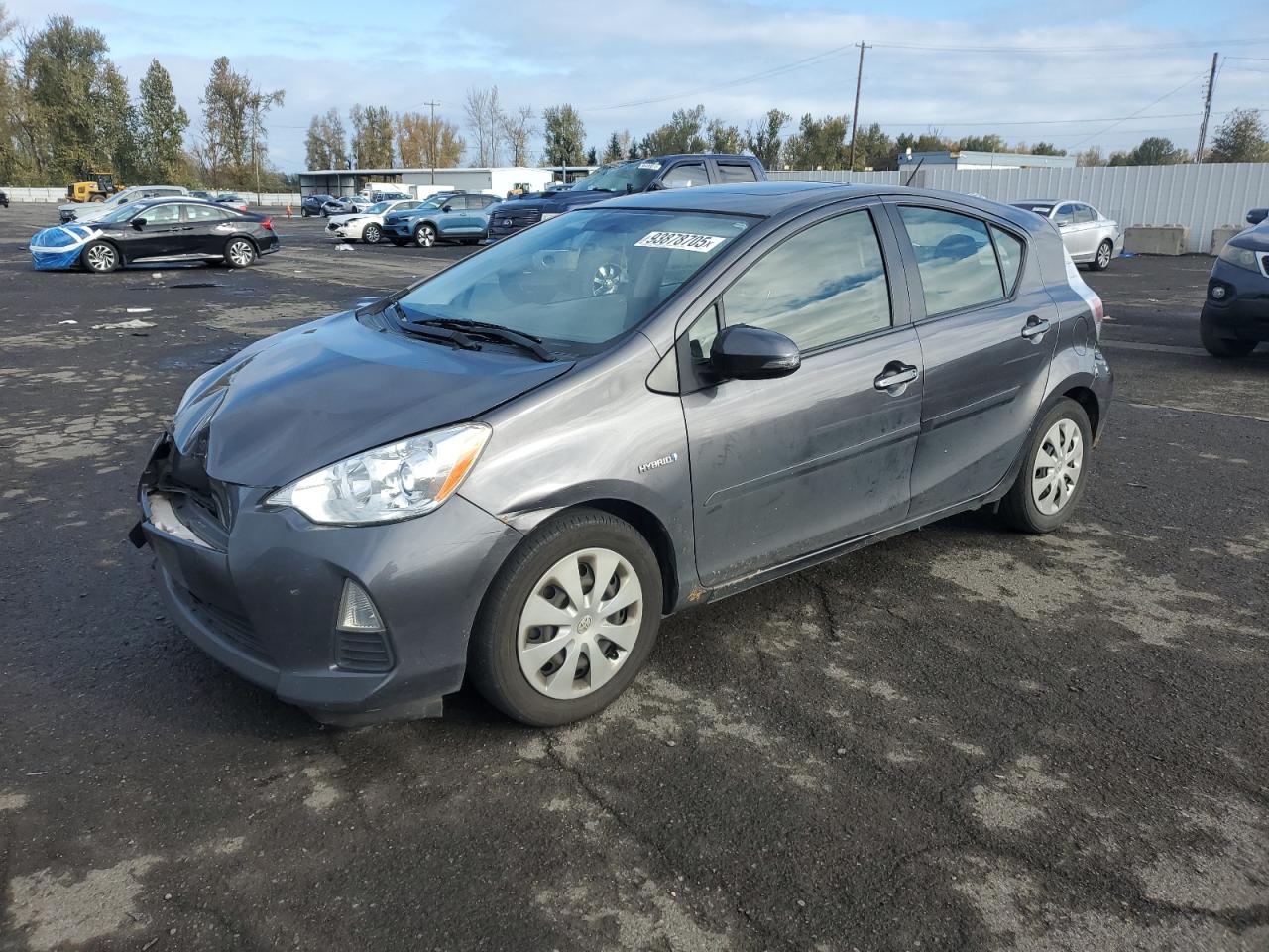 TOYOTA PRIUS C 2014