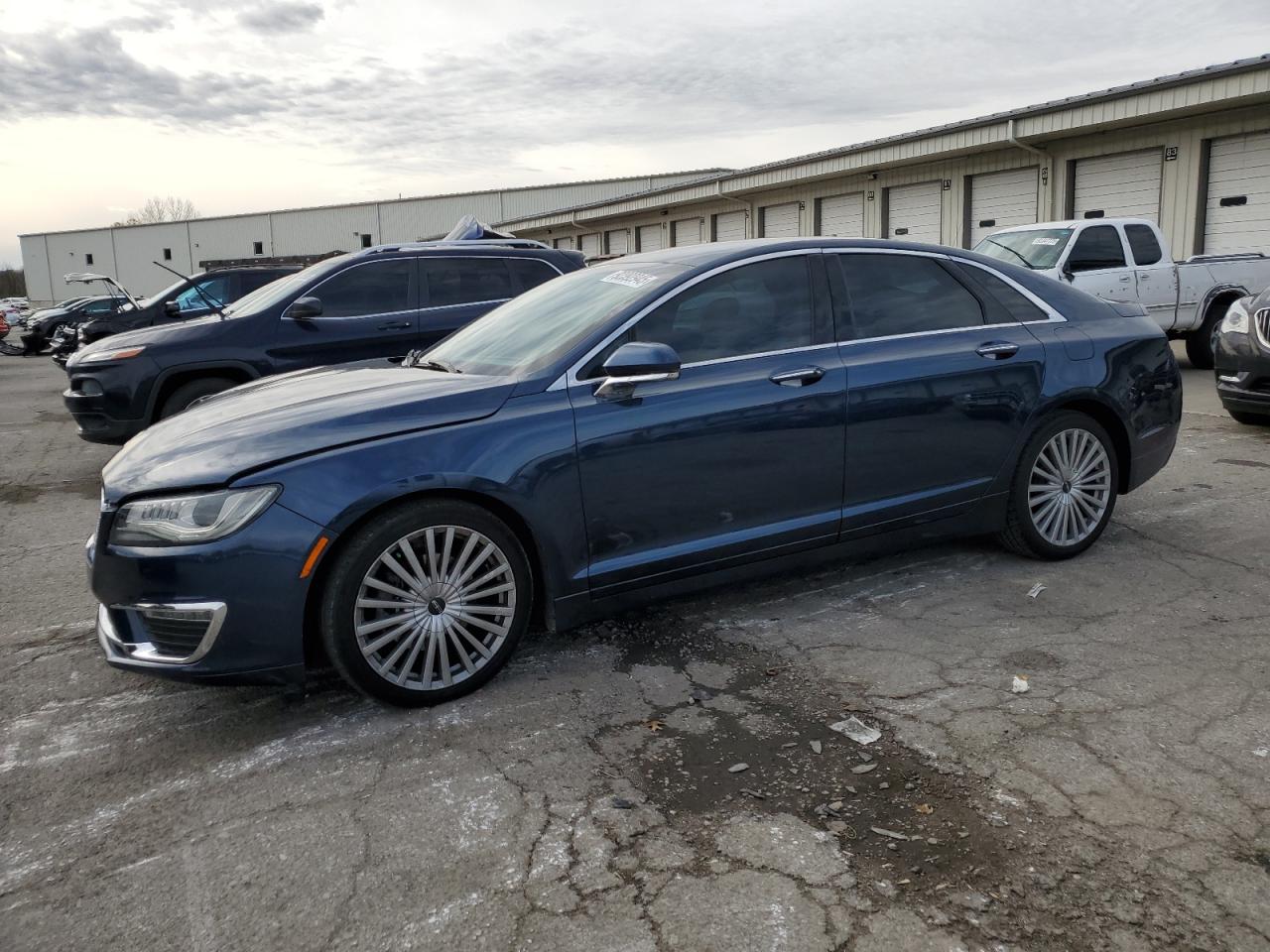 LINCOLN MKZ RESERV 2017